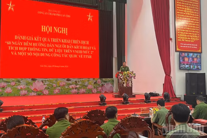 Quang cảnh hội nghị.