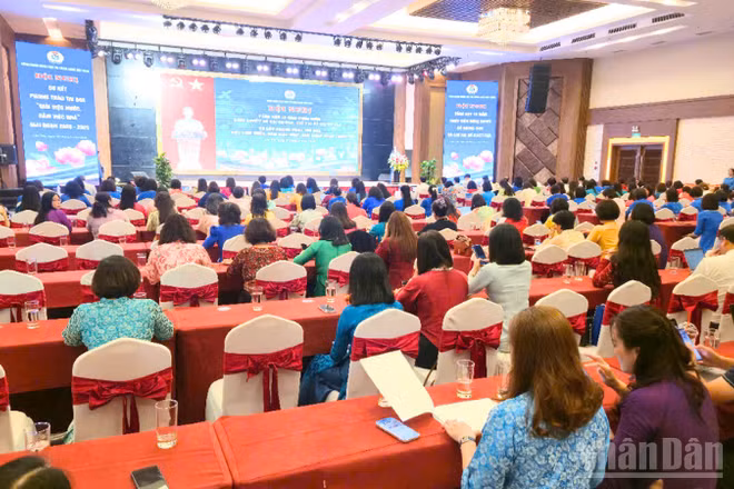 Quang cảnh hội nghị.
