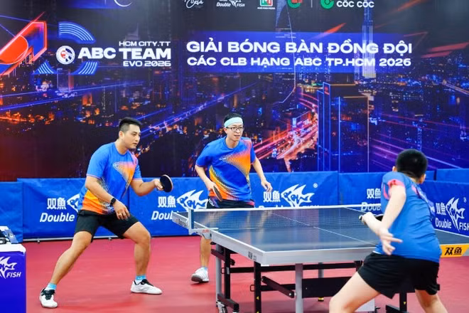 Ngày thi đấu đầu tiên của Giải bóng bàn đồng đội các câu lạc bộ Thành phố Hồ Chí Minh năm 2026 diễn ra với nhịp độ dày đặc
