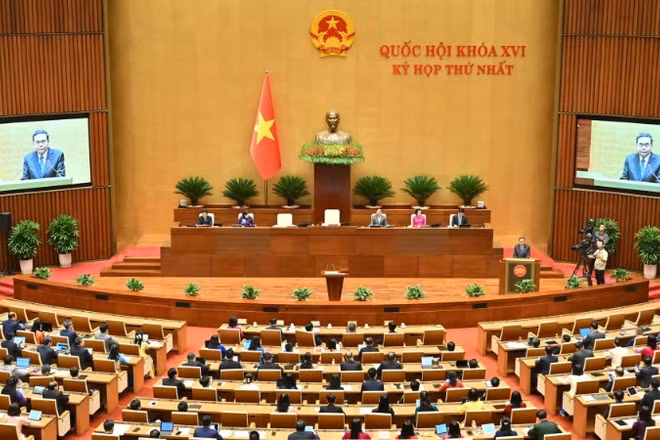 Với sự cẩn trọng, sáng suốt và thống nhất cao, chỉ trong gần ba ngày làm việc đầu tiên của Kỳ họp thứ nhất Quốc hội khóa XVI, Quốc hội đã hoàn thành tốt đẹp nhiệm vụ kiện toàn nhân sự lãnh đạo cấp cao của bộ máy Nhà nước, Quốc hội.