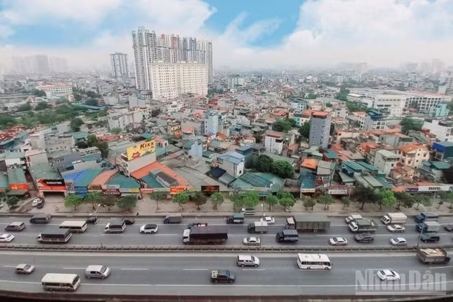 Quý IV/2025, thị trường bất động sản xác lập kỷ lục mới về nguồn cung và giao dịch tại Hà Nội và Thành phố Hồ Chí Minh. (Ảnh: PV)