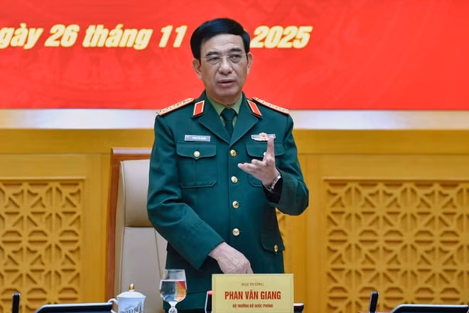 Đại tướng Phan Văn Giang