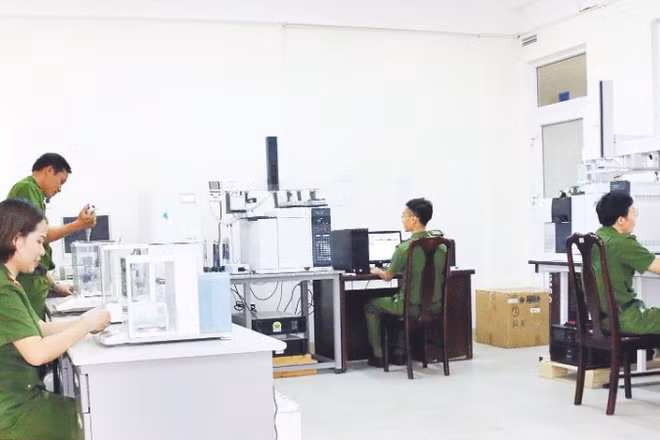 Giám định tư pháp trên nhiều lĩnh vực, góp phần hiệu quả vào hoạt động tố tụng. (Ảnh LÊ SƠN)