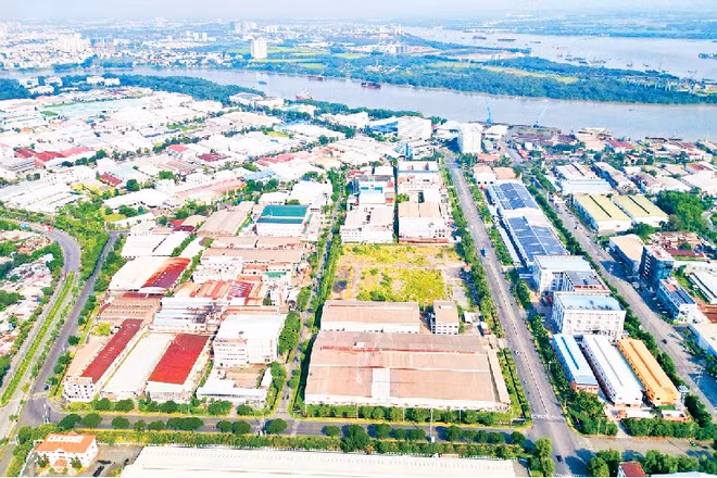 Toàn cảnh Khu chế xuất Tân Thuận nhìn từ trên cao. (Ảnh THẾ ANH)