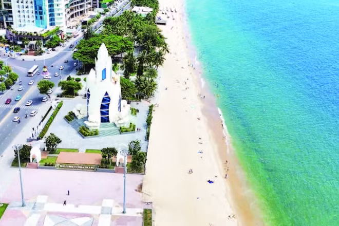 Một góc Nha Trang nhìn từ trên cao.