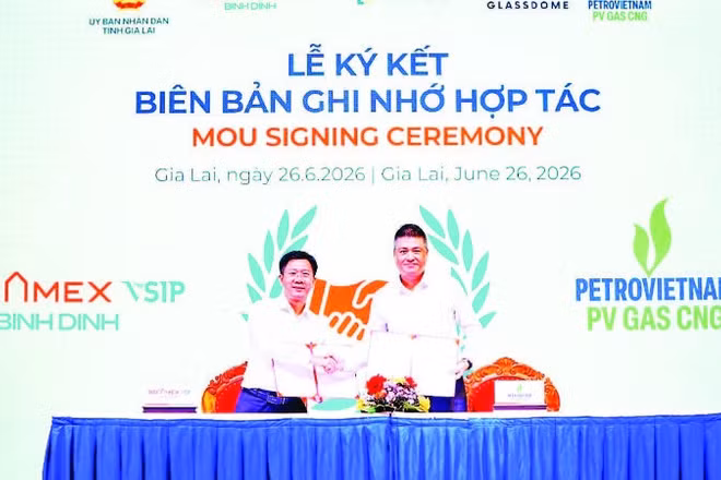Ký kết Biên bản ghi nhớ hợp tác giữa Becamex VSIP Bình Định và Công ty cổ phần CNG Việt Nam.