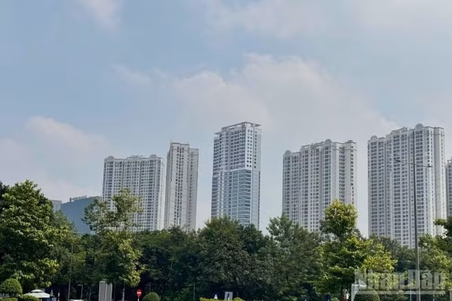 Bất động sản nội đô Thủ đô vẫn là lựa chọn hấp dẫn nhờ nhu cầu ở thực và khả năng khai thác dòng tiền. (Ảnh: HNV)