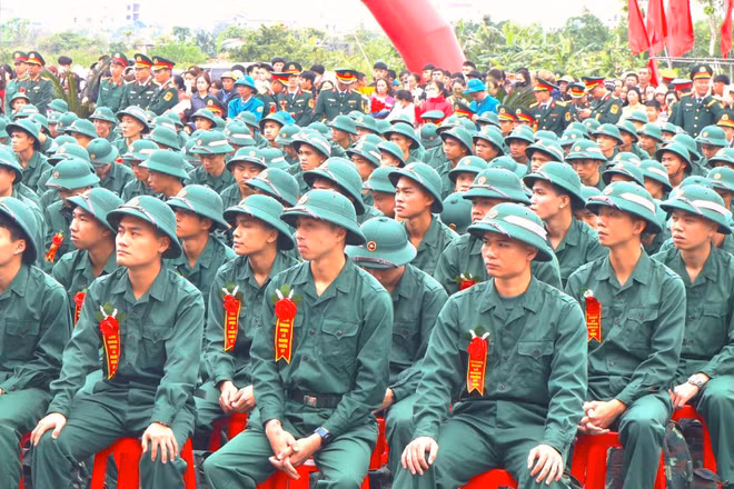 Chiến sĩ mới của tỉnh Quảng Trị trong ngày nhập ngũ.