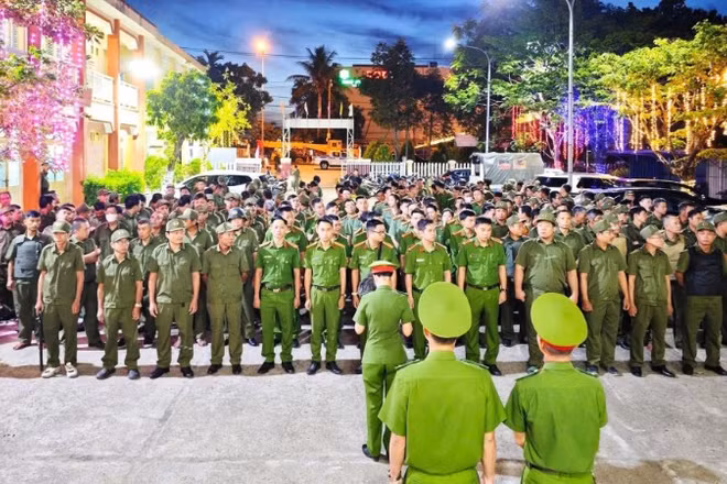 Công an phường Hòa Xuân đồng loạt ra quân Tháng hành động phòng, chống ma túy năm 2026.