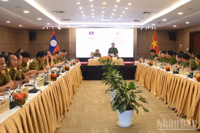 Thứ trưởng Công an Việt Nam Nguyễn Văn Long phát biểu tại hội nghị. (Ảnh: ANH ĐÀO)