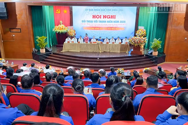 Quang cảnh buổi đối thoại. 