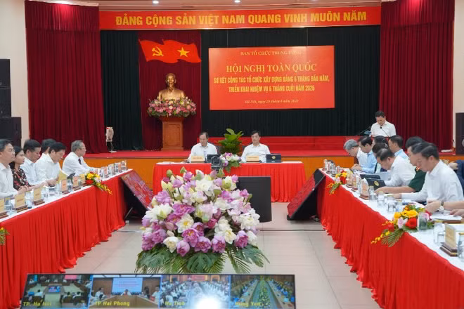 Quang cảnh hội nghị. (Ảnh: HẢI ĐĂNG)