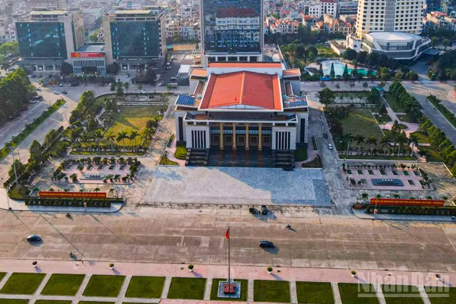 Điểm cầu cấp tỉnh của Bắc Ninh được đặt tại Quảng trường 3/2, phường Bắc Giang. (Ảnh: A.T)