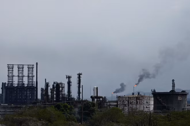 Khu liên hợp công nghiệp hóa dầu ở Anzoategui, Venezuela. Ảnh: THX/TTXVN