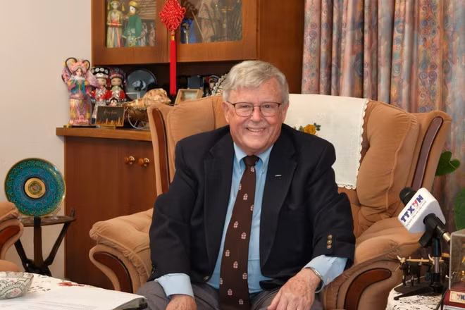 Giáo sư Carl Thayer, thuộc Học viện Quốc phòng Australia, Đại học New South Wales. (Ảnh: TTXVN)
