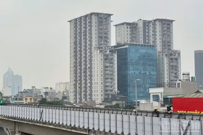 Thị trường nhà ở Hà Nội quý I/2026 bước vào giai đoạn "sàng lọc" chủ đầu tư. (Ảnh: HNV)