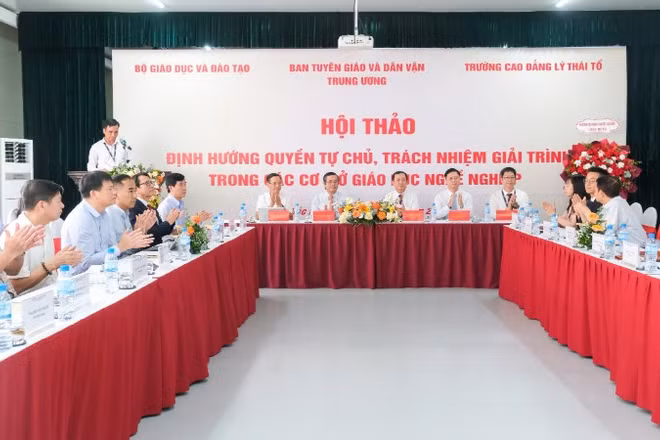 Quang cảnh hội thảo.