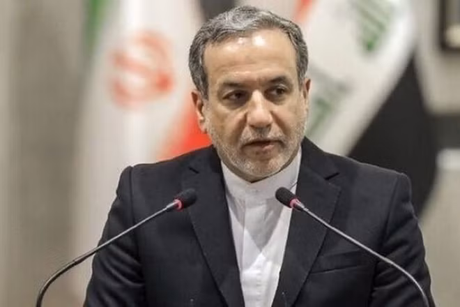 Ngoại trưởng Iran Abbas Araghchi phát biểu tại Tehran. (Ảnh: IRNA/TTXVN)