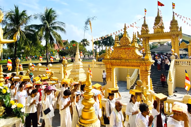 Giới thiệu giá trị văn hóa đặc trưng của cộng đồng các dân tộc tại Làng Văn hóa-Du lịch các dân tộc Việt Nam. (Ảnh: BTC) 