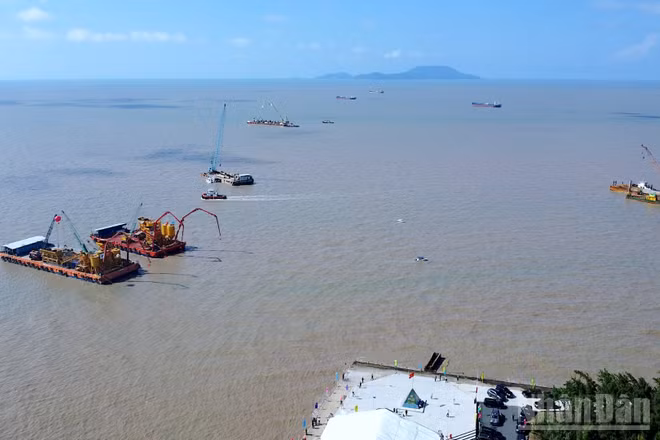 Dự án liên quan đến cảng biển Hòn Khoai đang được xúc tiến triển khai, mở ra cơ hội kêu gọi đầu tư nơi cực nam Tổ quốc.