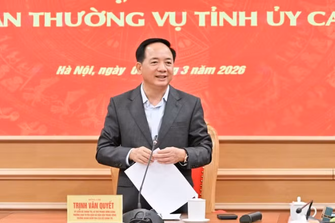 Đồng chí Trịnh Văn Quyết phát biểu tại hội nghị.