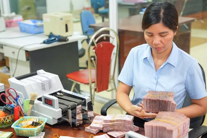 Các ngân hàng bảo đảm không để ảnh hưởng đến giao dịch thanh toán rút tiền của người dân trong dịp cuối năm và Tết Nguyên đán năm 2026.
