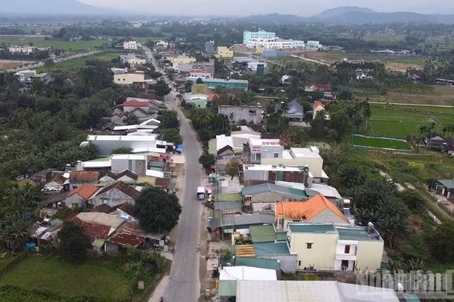Gần 7km Quốc lộ 24B được nâng cấp, cải tạo sẽ góp phần nâng cao năng lực khai thác, đáp ứng nhu cầu vận tải, kết nối liên vùng, giảm thiểu tai nạn giao thông.