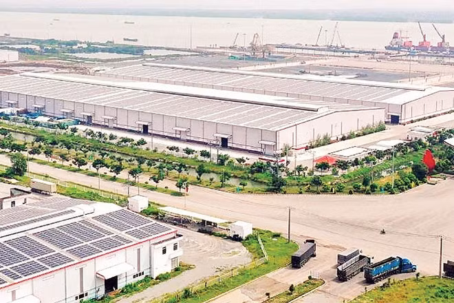 Cảng quốc tế Long An quy mô 147 ha đang hình thành đầu mối logistics chiến lược, tăng cường khả năng kết nối hàng hóa từ Tây Ninh ra thị trường quốc tế.