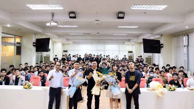 Binance Academy phối hợp Trường Đại học Khoa học Tự nhiên, Thành phố Hồ Chí Minh để phổ cập công nghệ blockchain.