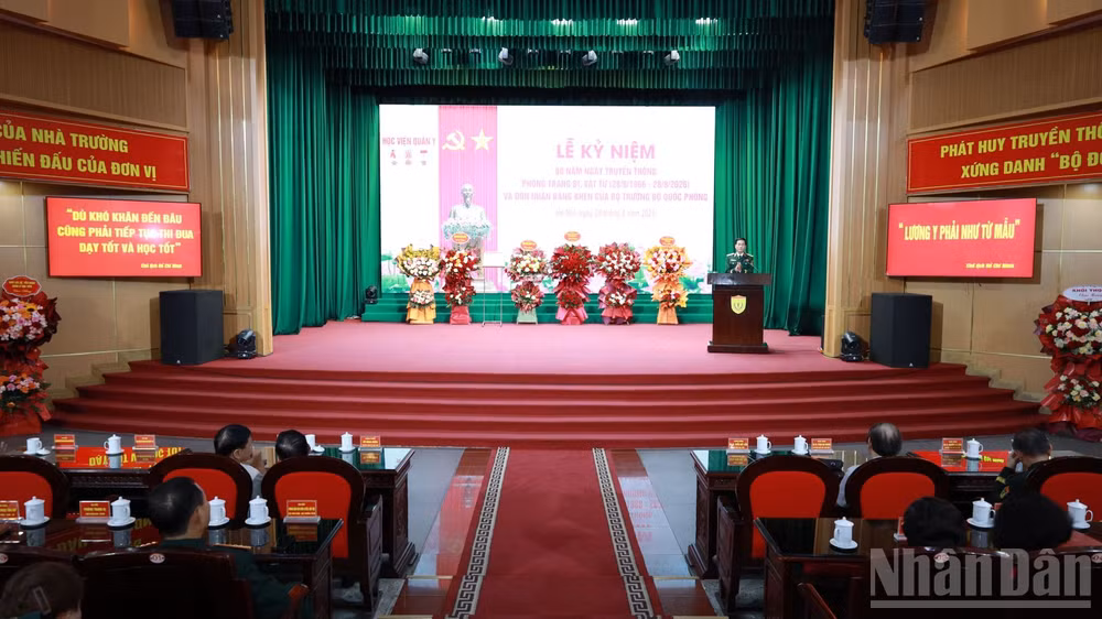 ndo_br_vat-tu-quang-canh.jpg