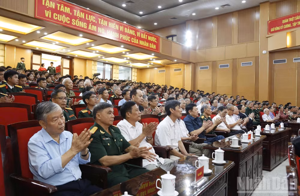 ndo_br_he-2-cac-dai-bieu.jpg