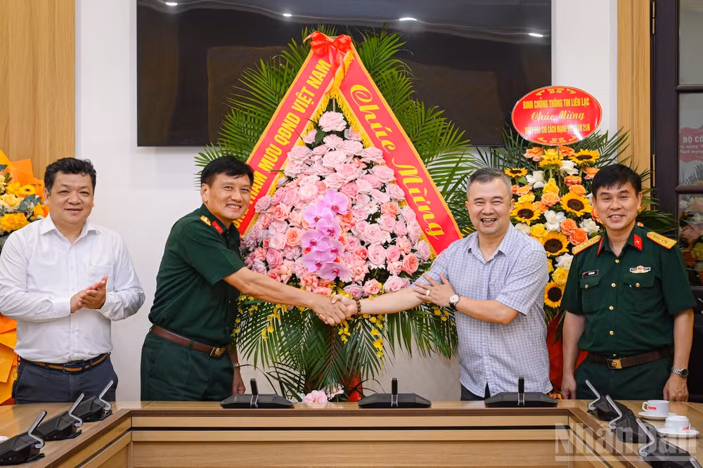 ndo_br_doan-bo-tong-tham-muu-qdnd-viet-nam.jpg