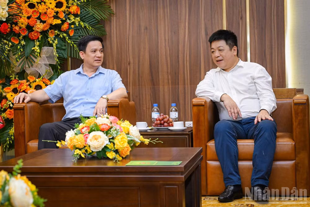 ndo_br_doan-hoi-nong-dan-vn.jpg