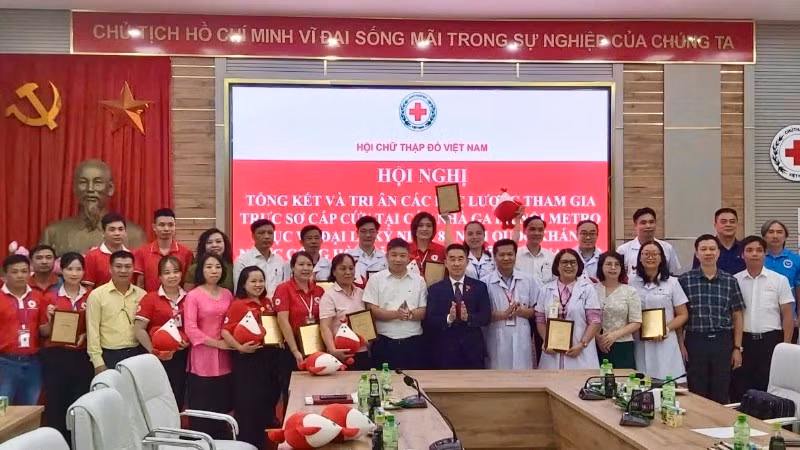 Hội Chữ thập đỏ Việt Nam tri ân lực lượng trực sơ cấp cứu phục vụ Đại lễ A80.
