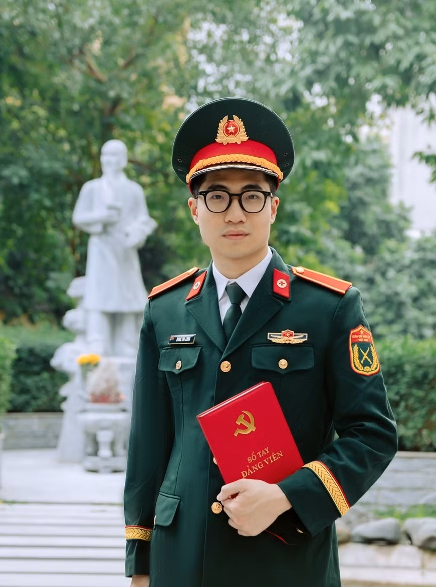 dong-the-long.jpg