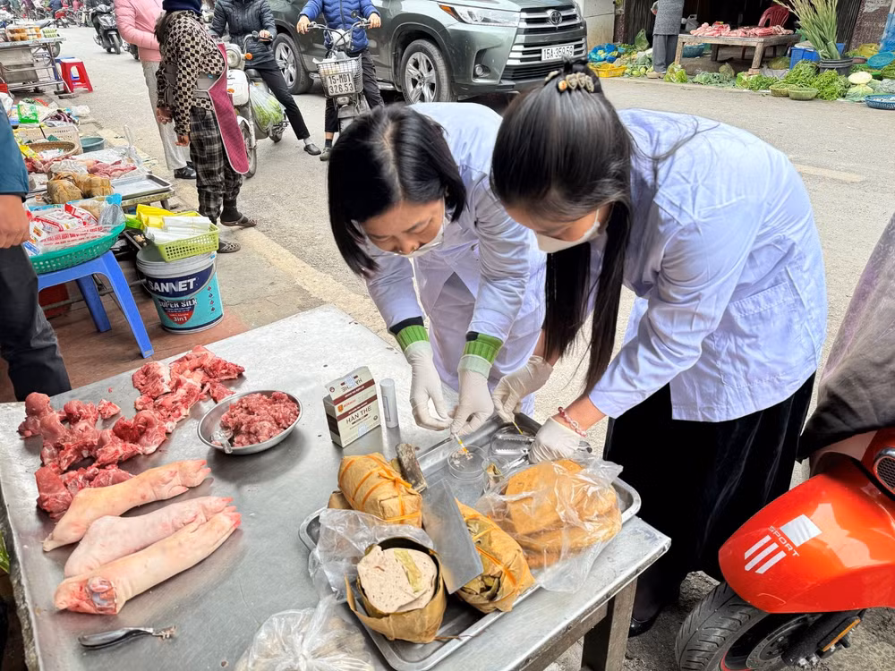 Các cơ quan liên quan sẽ tăng cường kiểm tra, xử lý vi phạm về an toàn thực phẩm.