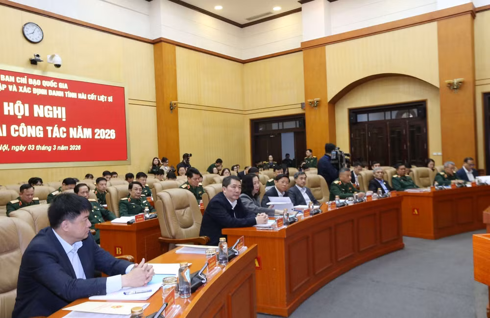 3toan-canh-r-33.jpg