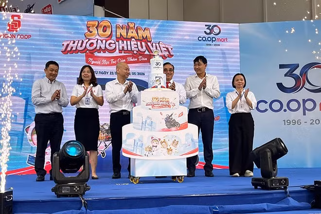 Chương trình ưu đãi “30 năm thương hiệu Việt - Người nội trợ của nhân dân” diễn ra tại hơn 800 điểm bán trên toàn quốc thuộc Saigon Co.op.
