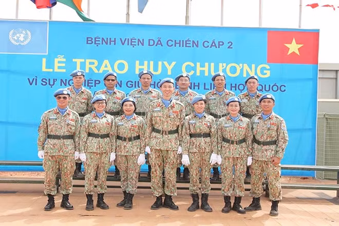 Lực lượng mũ nồi xanh Việt Nam.
