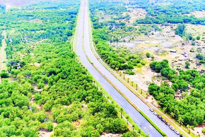 Dự án Đầu tư xây dựng và kinh doanh kết cấu hạ tầng Phân khu B-Khu công nghiệp Nam Thăng Bình có vị trí thuận lợi cho sự phát triển các ngành công nghiệp.