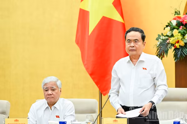 Chủ tịch Quốc hội Trần Thanh Mẫn phát biểu khai mạc Phiên họp thứ 6 Ủy ban Thường vụ Quốc hội. (Ảnh: DUY LINH)