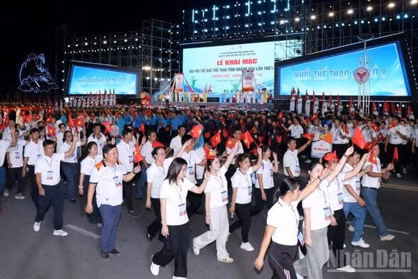 Các vận động viên tham dự Đại hội Thể dục thể thao tỉnh Khánh Hòa lần thứ I năm 2026. (Ảnh: VŨ TÂN)