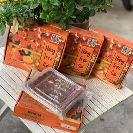Hồng treo gió Vườn nhà Đà Lạt