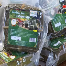 Bánh chưng xanh Hoàng Gia