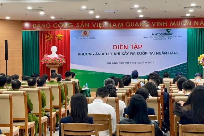 Quang cảnh chương trình.