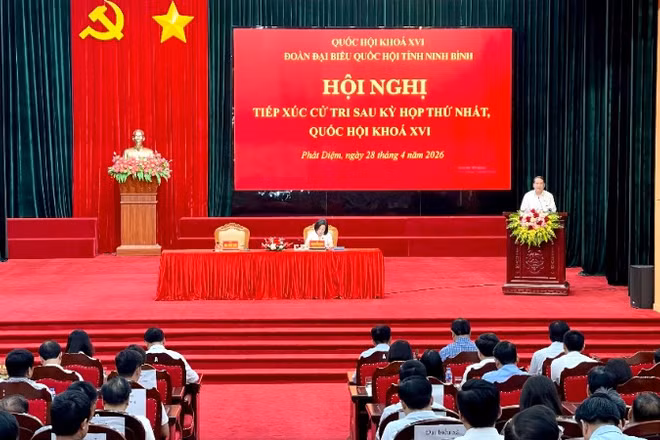 Quang cảnh hội nghị.