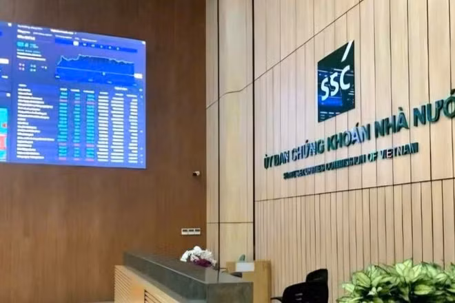 Ủy ban chứng khoán Nhà nước cảnh báo hành vi đưa tin sai sự thật về hoạt động chứng khoán sẽ bị xử lý nghiêm theo quy định pháp luật. (Ảnh: DƯƠNG NGỌC)