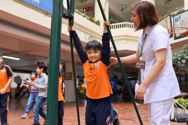 Nâng cao chất lượng y tế học đường. (Ảnh minh họa: THẾ ĐẠI)