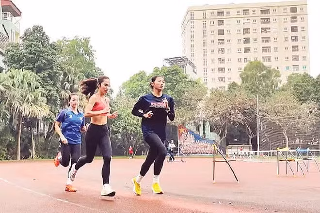 Đội tuyển điền kinh Việt Nam tập luyện cho các giải đấu quốc tế, hướng tới ASIAD 20.