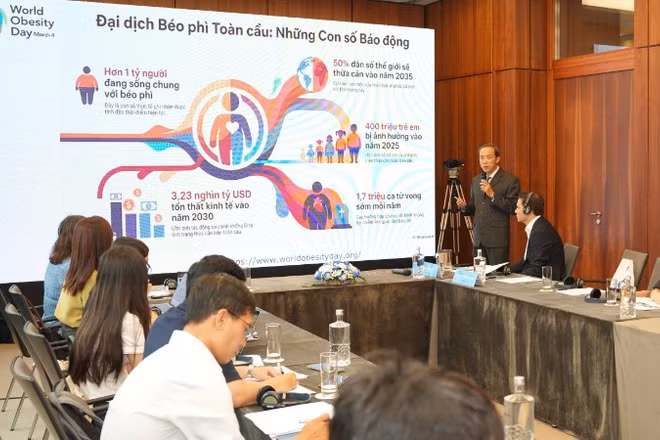 Quang cảnh buổi chia sẻ nhận thức cộng đồng về bệnh béo phì. 